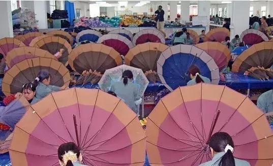 乡镇经济社会发展的重点是什么?很多人说是工厂,其实不完全对!